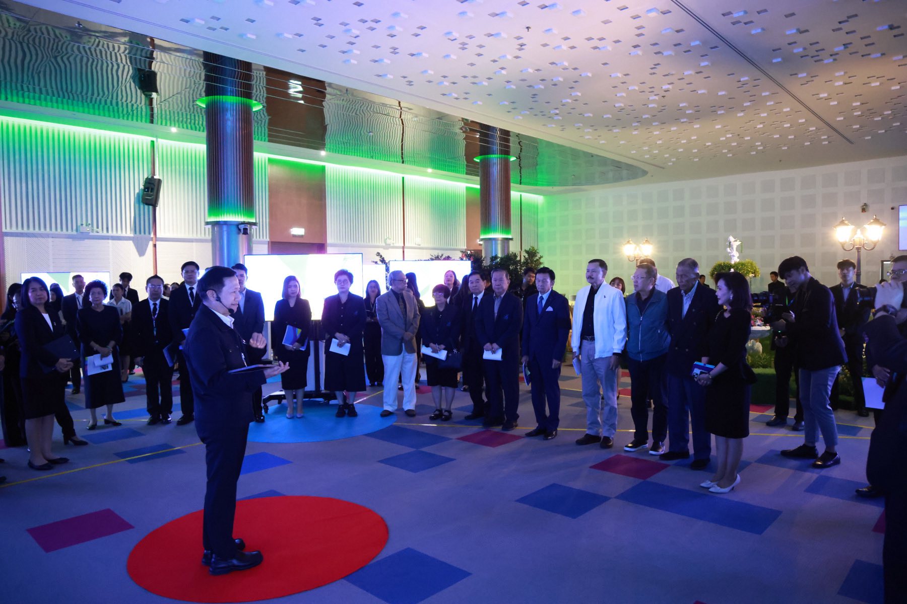 รูปประกอบ