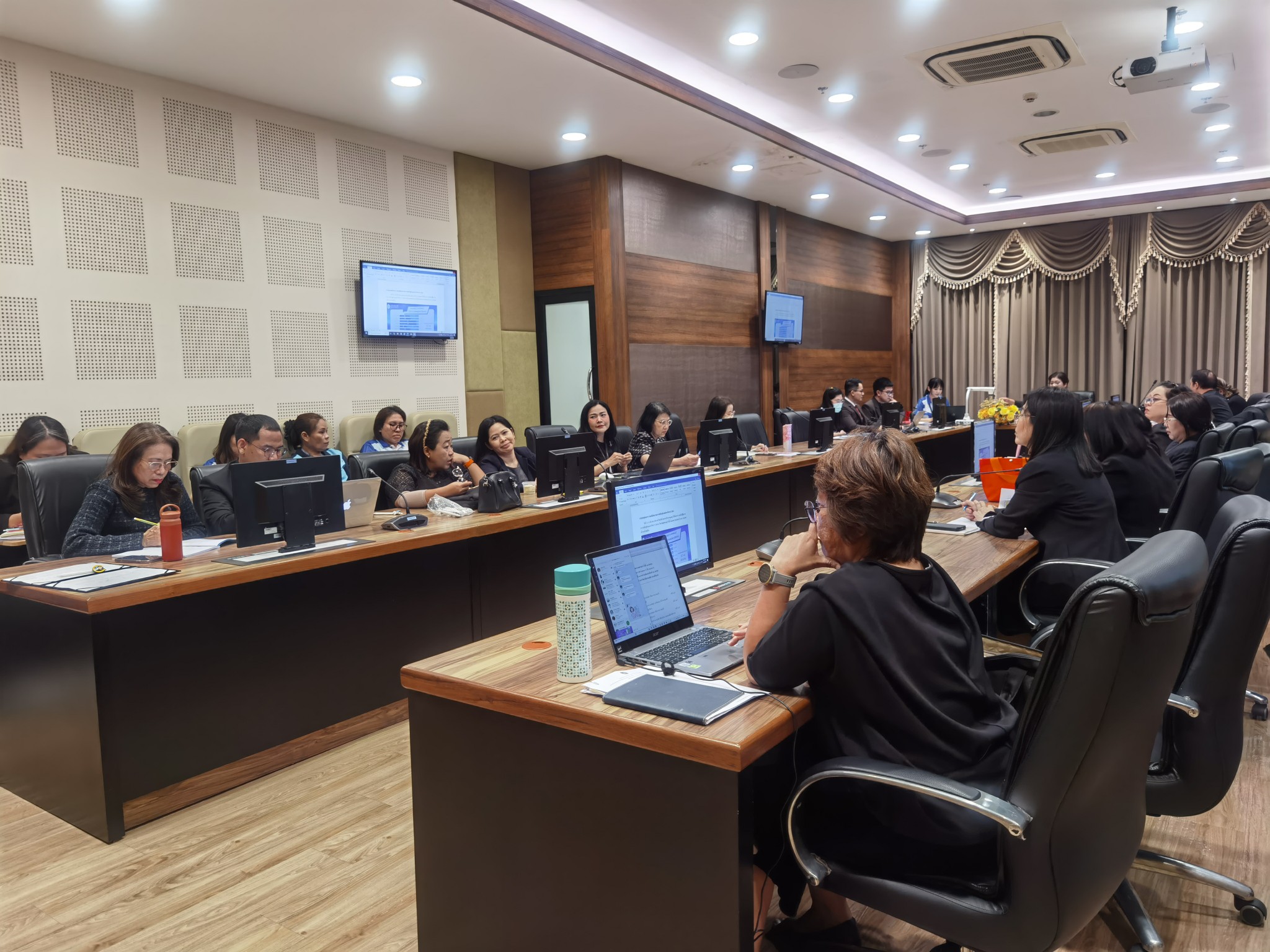 รูปประกอบ