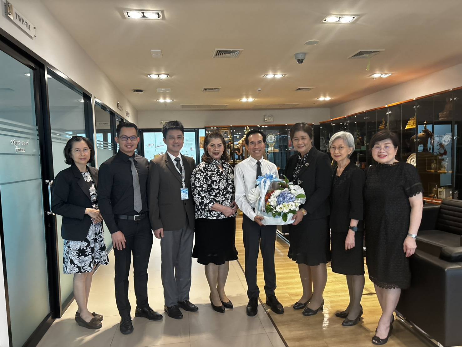 คณบดีคณะพยาบาลศาสตร์ มหาวิทยาลัยสวนดุสิต เข้าพบอธิการบดีมหาวิทยาลัยนวมินทราธิราช พร้อมสวัสดีปีใหม่และหารือความร่วมมือทางวิชาการ