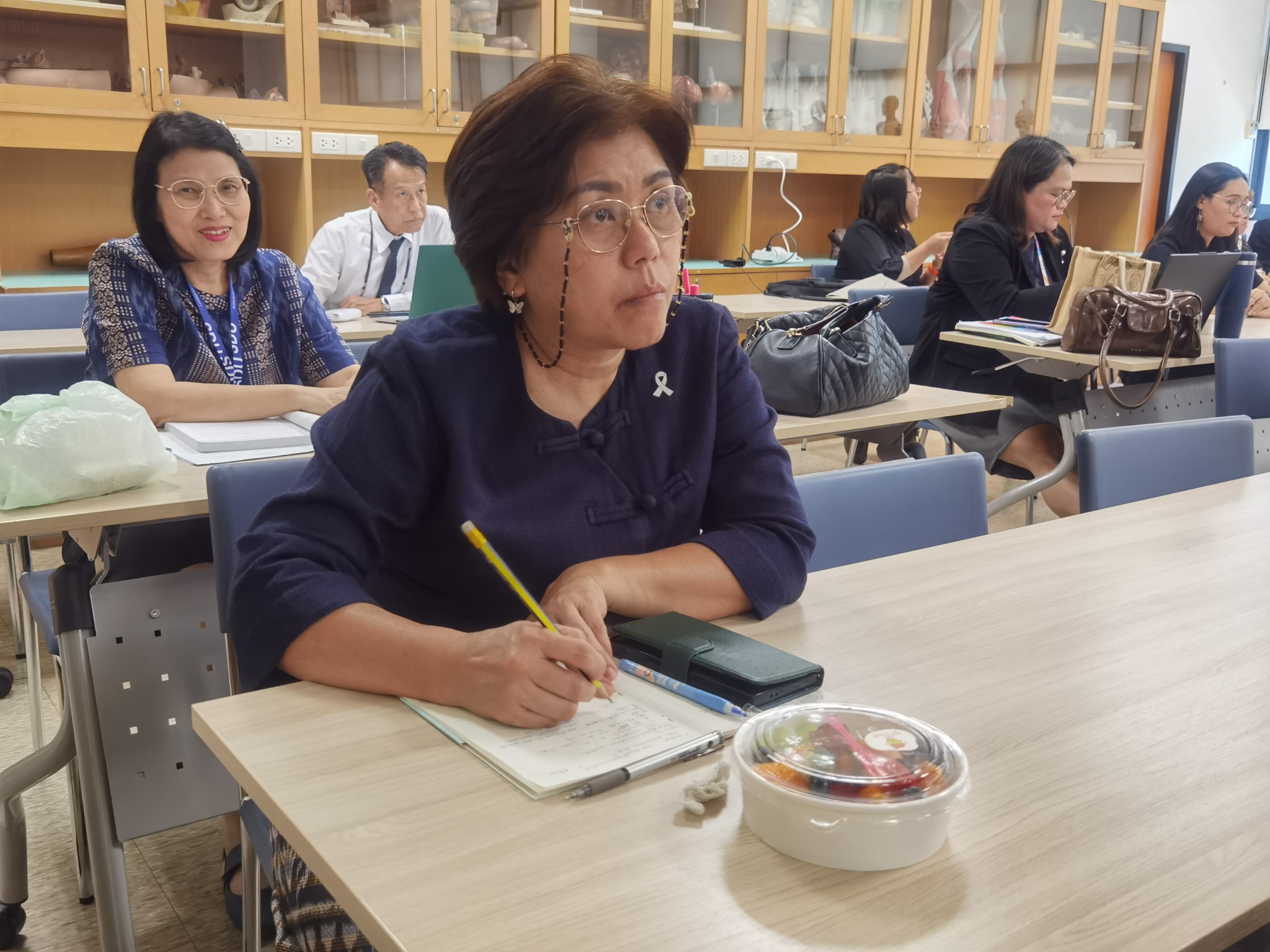 รูปประกอบ