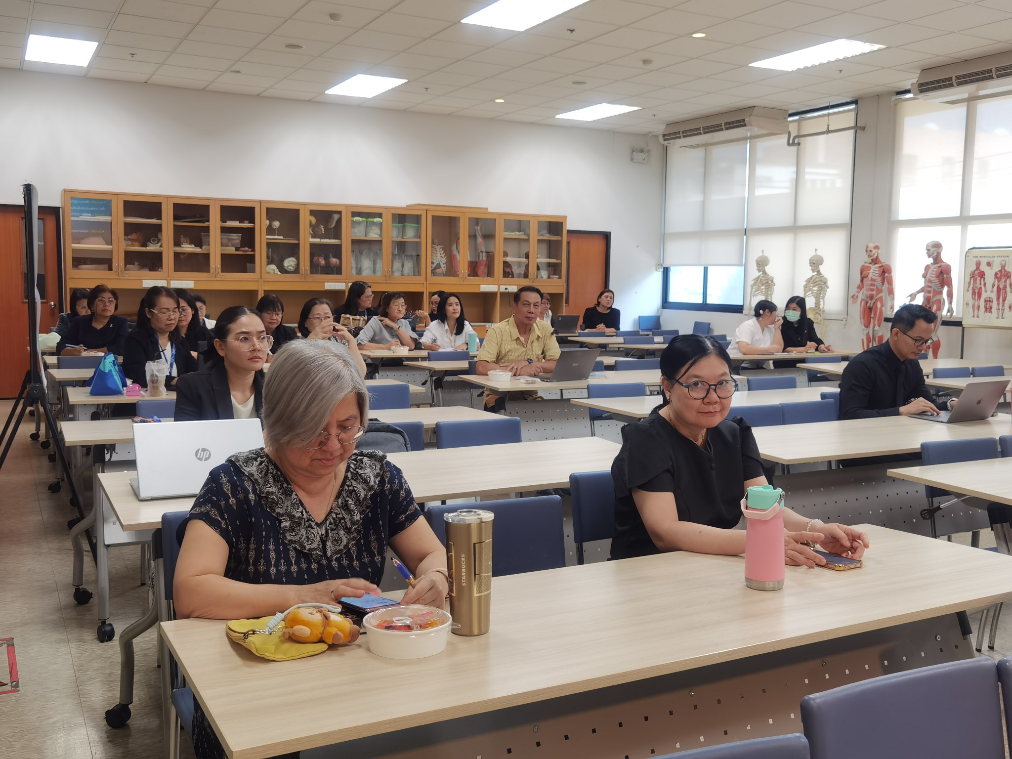 รูปประกอบ