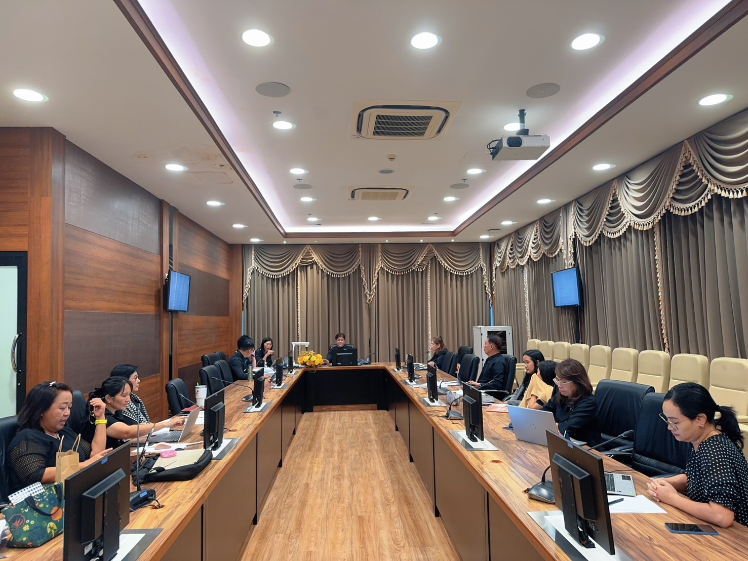 รูปประกอบ