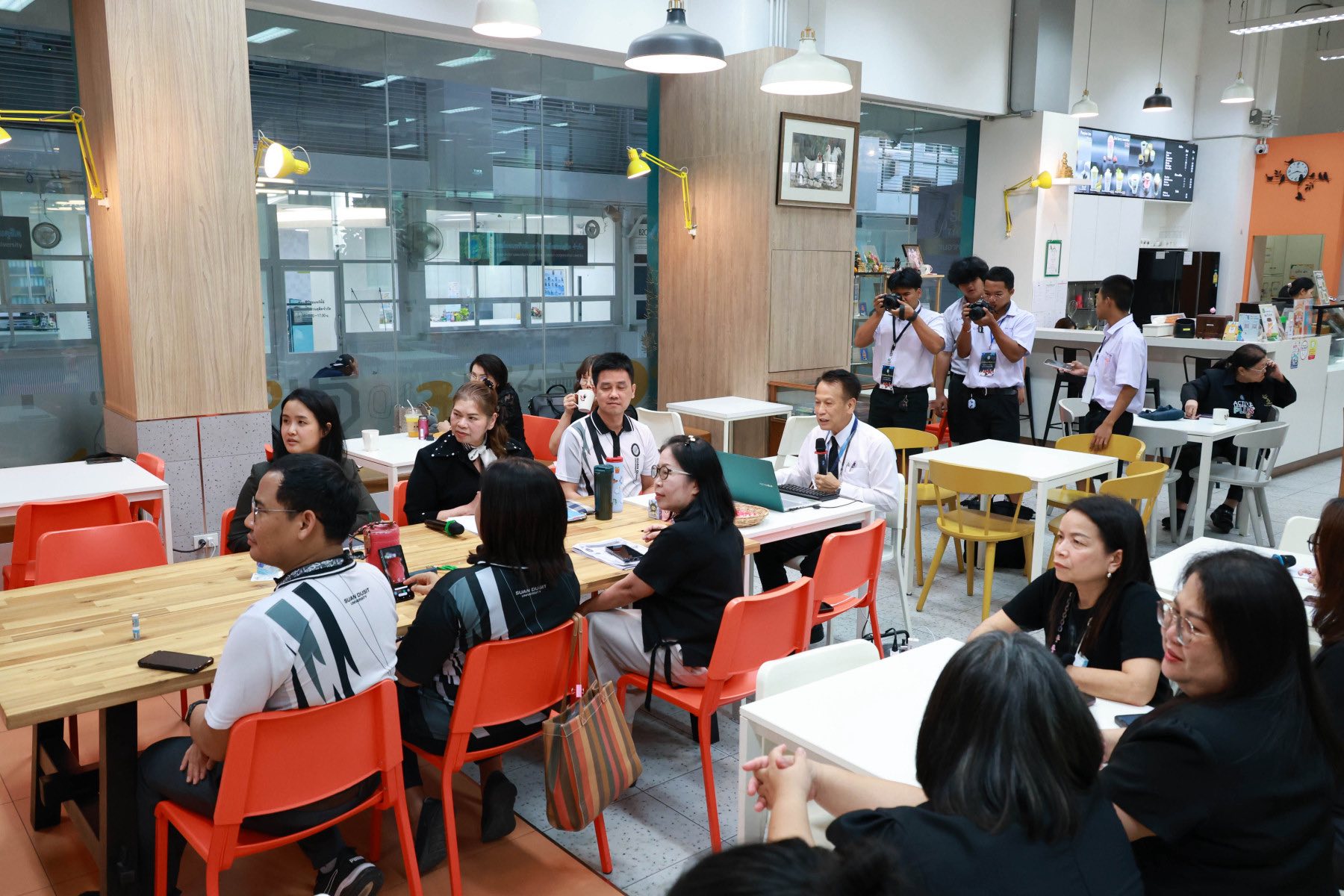 รูปประกอบ