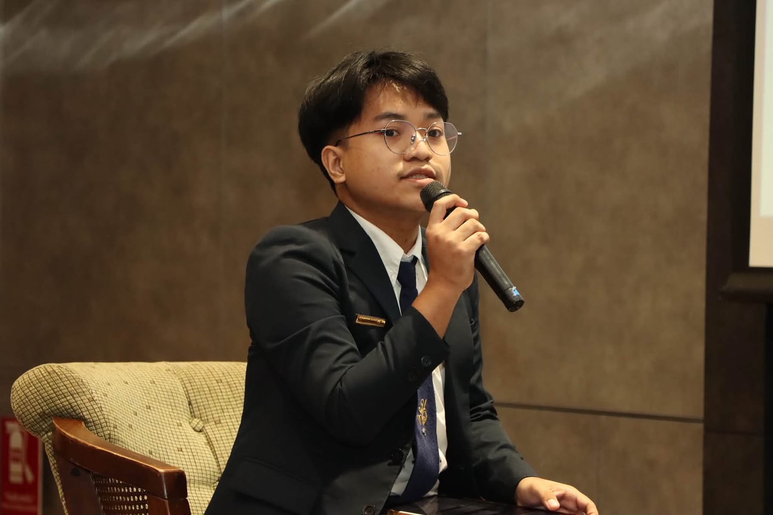 รูปประกอบ