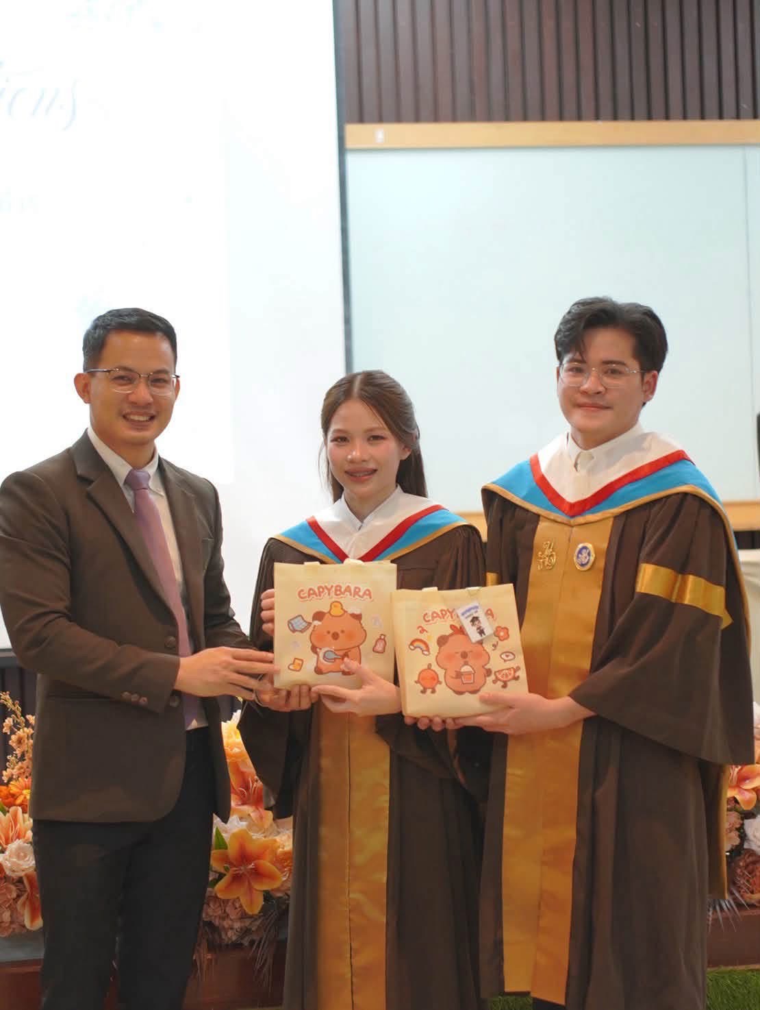 รูปประกอบ