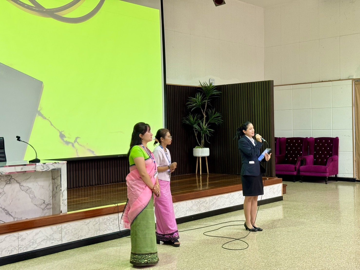 รูปประกอบ