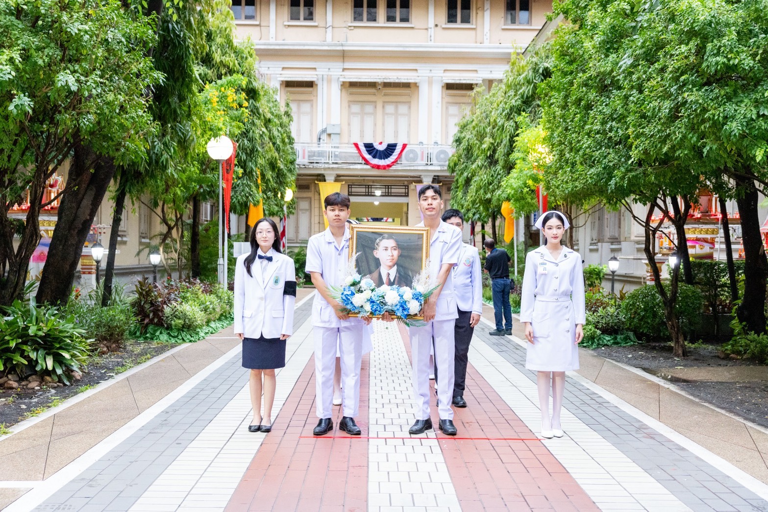 รูปประกอบ
